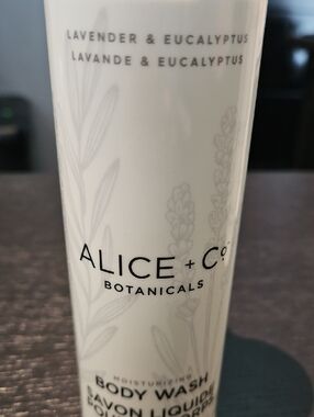 Alice + Co. Botanicals Lavender & Eucalyptus Body Wash